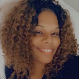 Meet your Posher, Kia